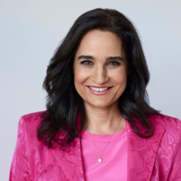 Porträt von Dr. Yael Adler